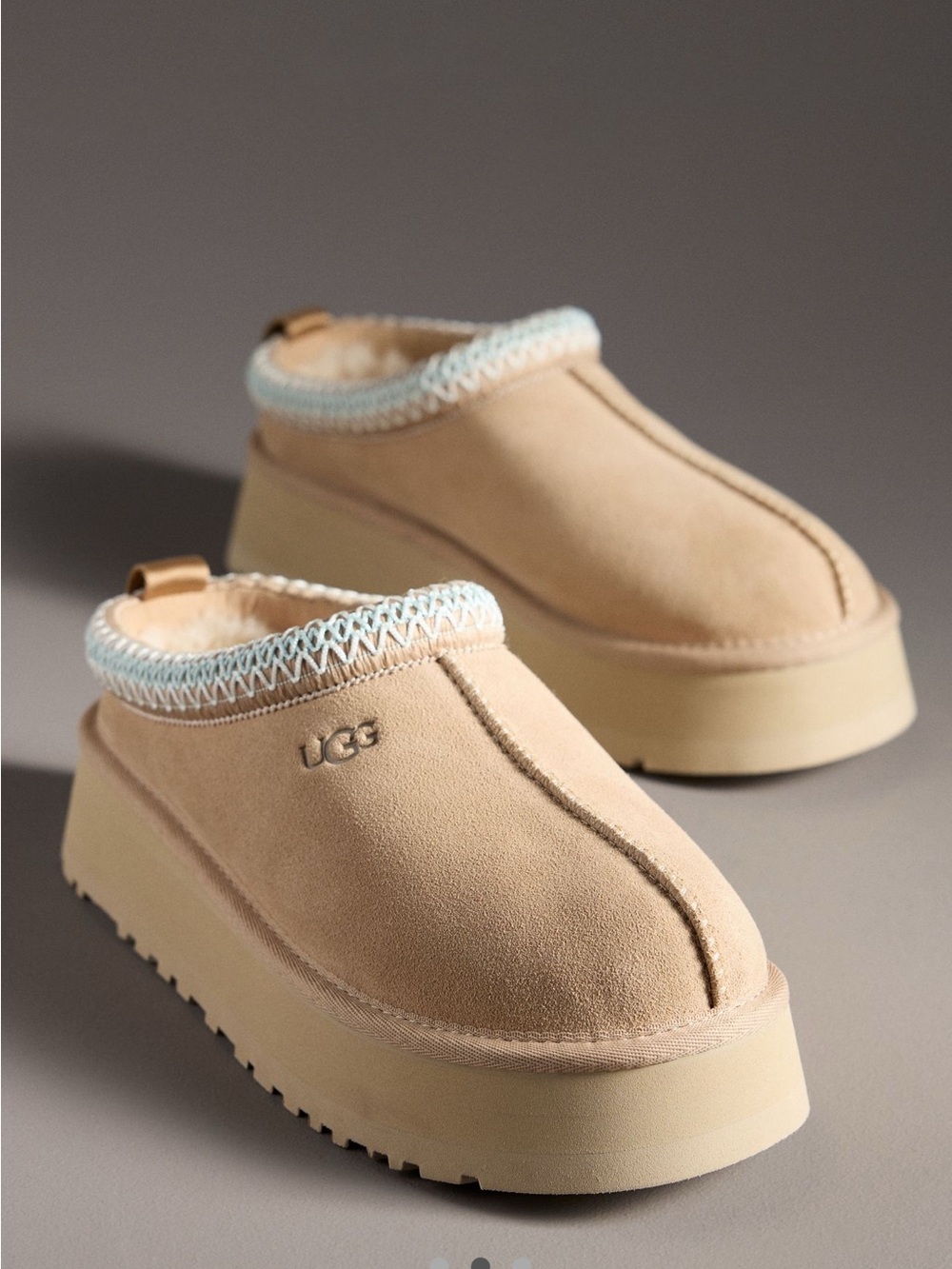 Ugg Tasman Platform Slippers Color Sand women's size 5